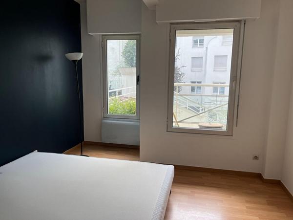 A LOUER : T2 à LILLE • • 1 045 € CC • Réf. 001-00492-001