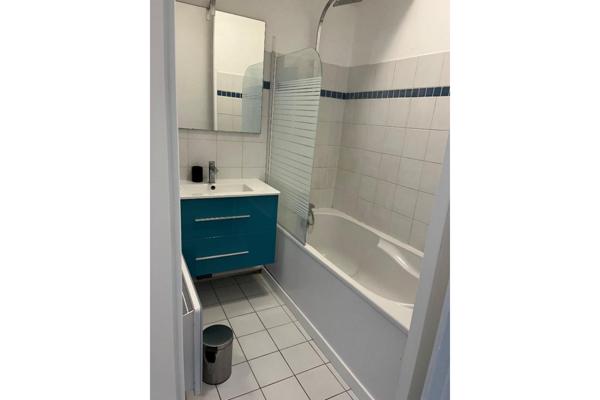 A LOUER : T2 à LILLE • • 1 045 € CC • Réf. 001-00492-001