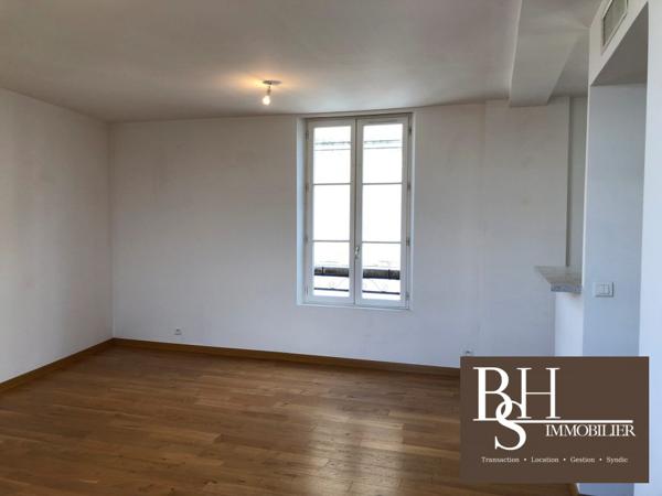 T III +CAVE + garage POITIERS - 3 pièce(s) - 81.19 m2