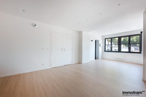 Vente Appartement 41m2 - 1 chambre(s) - Croix, Bol d'Air • Réf. VA27334