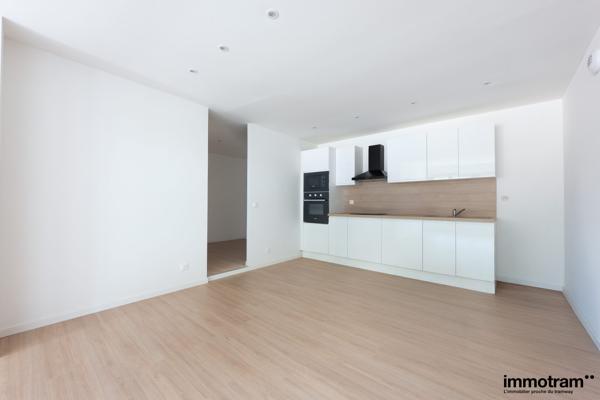 Vente Appartement 41m2 - 1 chambre(s) - Croix, Bol d'Air • Réf. VA27334