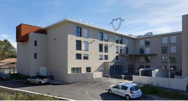 INVESTISSEMENT LOCATIF  AIX EN PROVENCE  Résidence Etudiante Nemea Appart'Etud Aix Sainte Victoire - 5.58 % de rentabilité