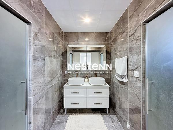 Villa contemporaine d'exception de 245 m² avec piscine située à Joué-lès-Tours ? Proche Lac
