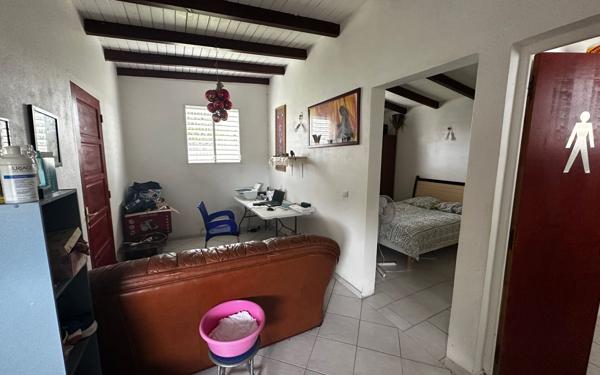 Maison à vendre    4 pièces •  Le Moule