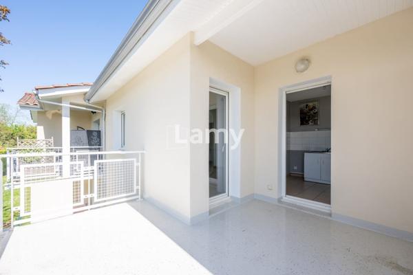 Parking + appartement + parking