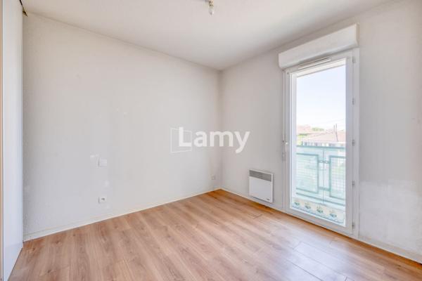 Parking + appartement + parking