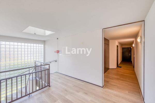 Parking + appartement + parking