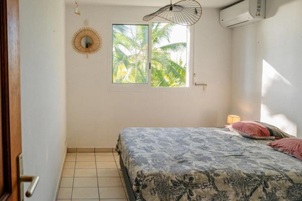 Appartement à vendre 4 pièces Duplex Chemin Summer résidence Bassin Bleu SAINT GILLES LES BAINS (974)