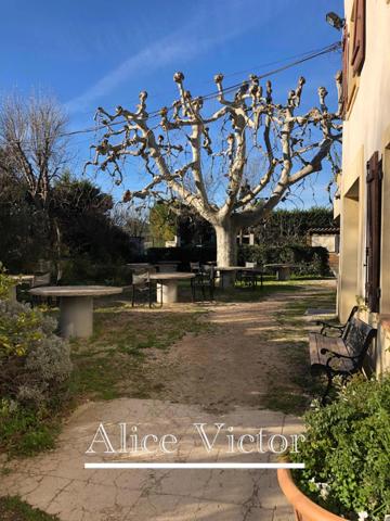 Maison à vendre 10 pièces AUBAGNE (13)