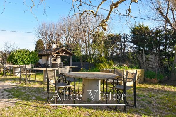 Maison à vendre 10 pièces AUBAGNE (13)