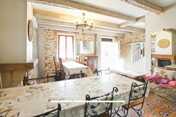 Maison à vendre 10 pièces AUBAGNE (13)