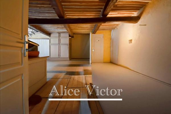 Maison à vendre 10 pièces AUBAGNE (13)