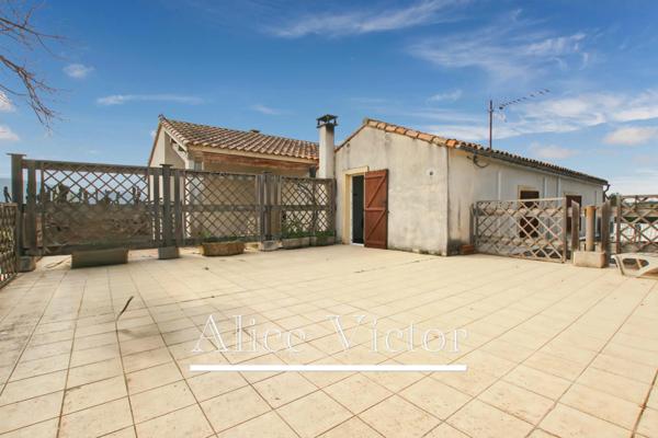 Maison à vendre 10 pièces AUBAGNE (13)