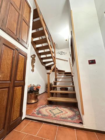 MAISON DE VILLAGE 200 m²