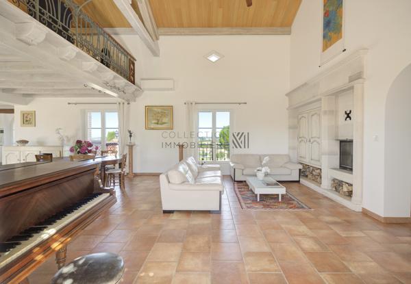 Maison 5 pièce(s) 4 chambre(s) 280 m²