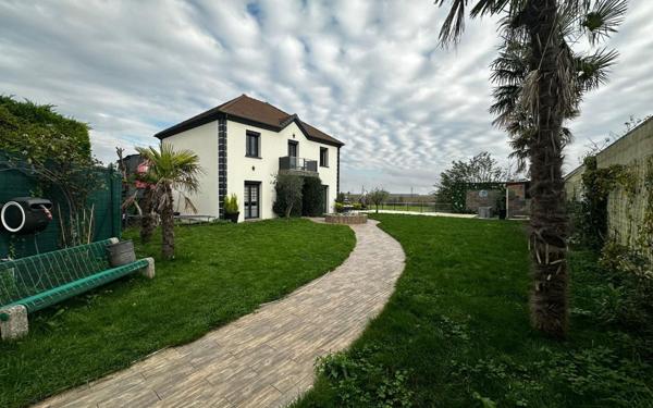 Maison à vendre    12 pièces •  Fontenay-en-Parisis