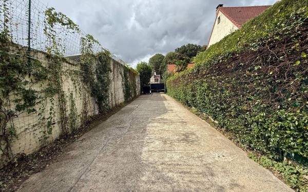 Maison à vendre    12 pièces •  Fontenay-en-Parisis