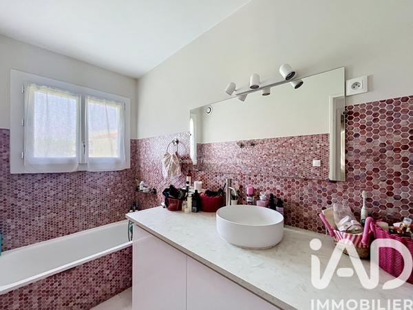 Appartement à vendre 2 pièces 47 m² Hyères