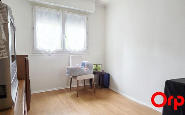 Appartement à vendre    5 pièces • 90,41 m2 Grigny