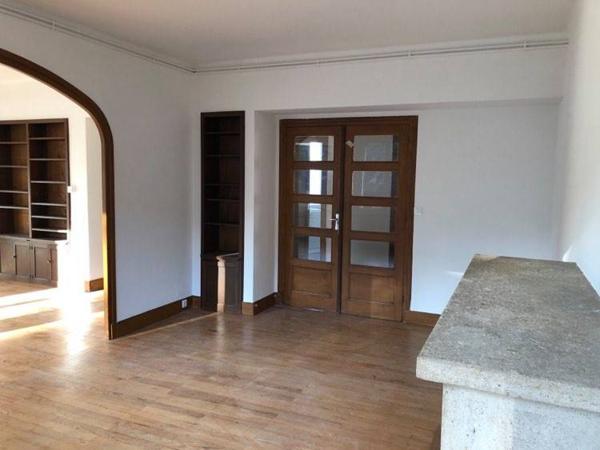 Annonay - Grand appartement type 5 avec ascenseur