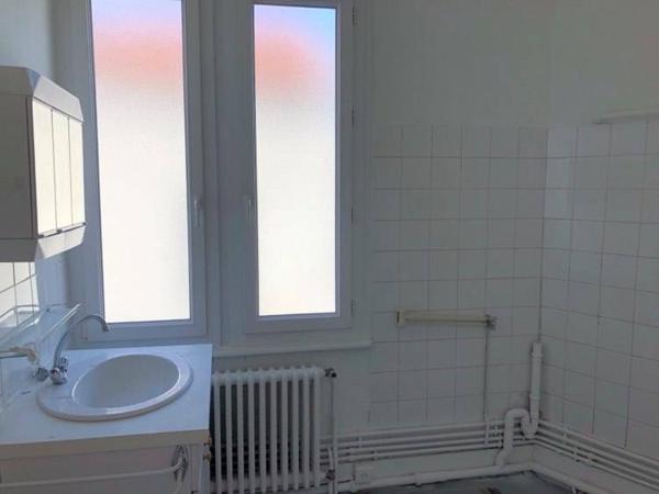 Annonay - Grand appartement type 5 avec ascenseur