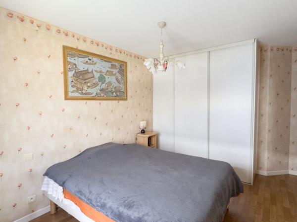 Maison Les Sables d'Olonne 3 chambres 106 m² hab jardin véranda garage proche commerces Ylium