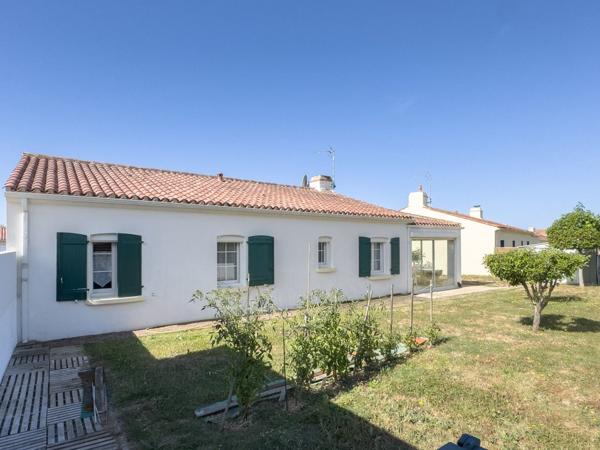 Maison Les Sables d'Olonne 3 chambres 106 m² hab jardin véranda garage proche commerces Ylium