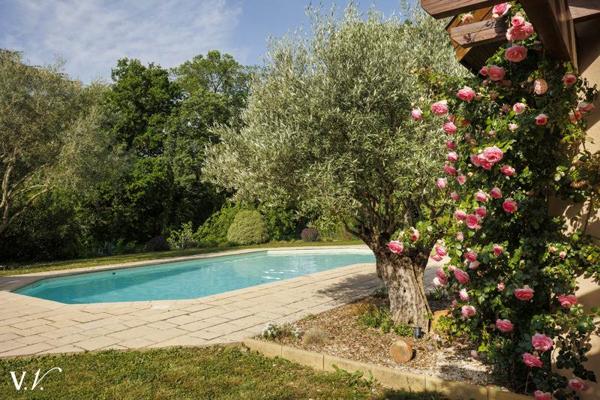 Maison à vendre 987 000 € Saint-Jean 7 p 322,9 m² DPE C