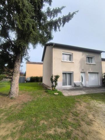 Maison idéalement située, avec grand jardin et garage
