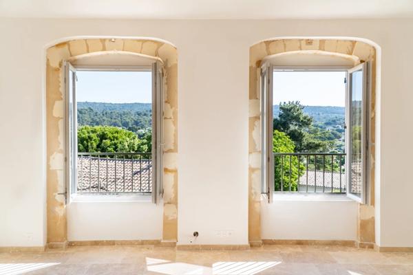 Vente                                                      Appartement
                        
                     4 pièces                      78 m2                     à Pourrières