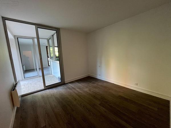 Appartement à louer à Montfort-sur-Meu en Ille-et-Vilaine (35160), ref : 048-L529M   
-25 km Ouest de RENNES