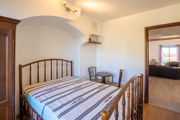 Superbe duplex T4 avec vue mer dans quartier prisé