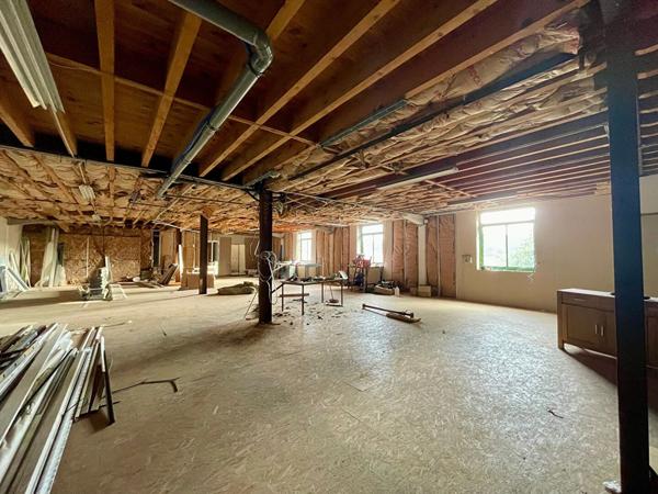 ENSEMBLE IMMOBILIER A USAGE COMMERCIAL ou ARTISANAL et D'HAB Nançois-sur-ornain ENSEMBLE IMMOBILIER A USAGE COMMERCIAL ou ARTISANAL et D'HAB Nançois-sur-ornain