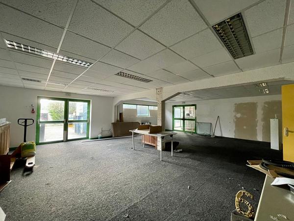 ENSEMBLE IMMOBILIER A USAGE COMMERCIAL ou ARTISANAL et D'HAB Nançois-sur-ornain ENSEMBLE IMMOBILIER A USAGE COMMERCIAL ou ARTISANAL et D'HAB Nançois-sur-ornain