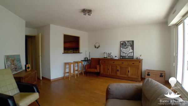 Appartement 3 pièces parking double et balcon , Nantes Appartement 3 pièces parking double et balcon , Nantes