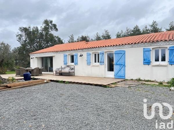 Maison à vendre 10 pièces 275 m² Vairé