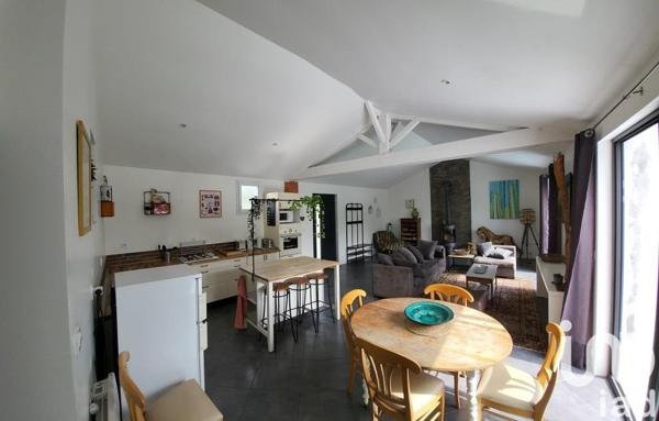 Maison à vendre 10 pièces 275 m² Vairé