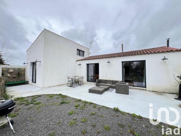 Maison à vendre 10 pièces 275 m² Vairé