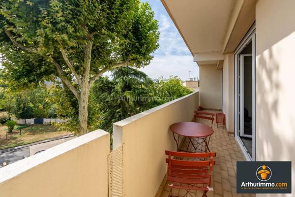 Vente                                                      Appartement
                        
                     4 pièces                      71 m2                     à Saint-Fargeau-Ponthierry