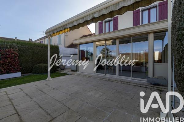 Maison à vendre 6 pièces 118 m² Jouy-le-Moutier
