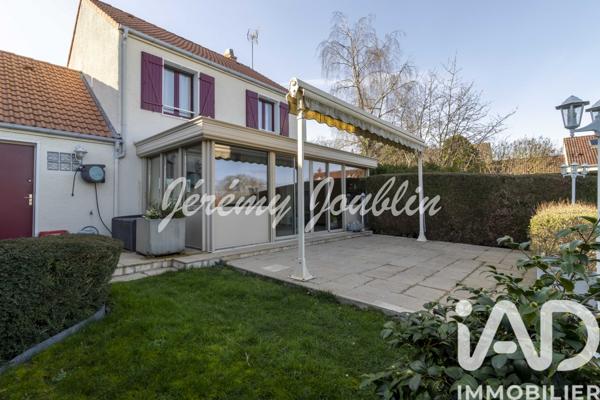 Maison à vendre 6 pièces 118 m² Jouy-le-Moutier