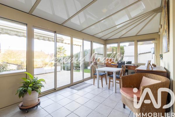 Maison à vendre 6 pièces 118 m² Jouy-le-Moutier