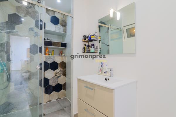Maison 6 pièce(s) 5 chambre(s) 180 m²