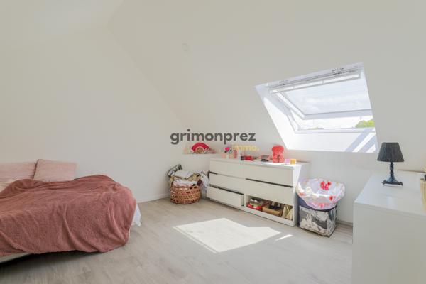 Maison 6 pièce(s) 5 chambre(s) 180 m²