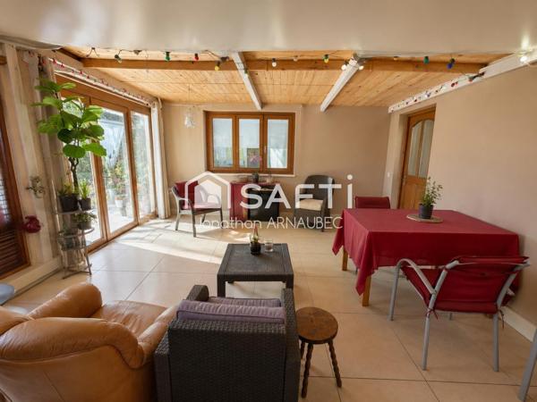 Bas de villa avec jardin, patio et fort potentiel locatif à Oraison