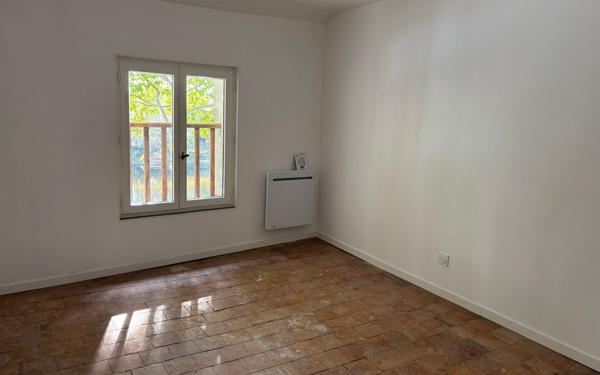Appartement à vendre    2 pièces • 113,40 m2 Chinon