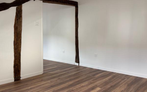 Appartement à vendre    2 pièces • 113,40 m2 Chinon