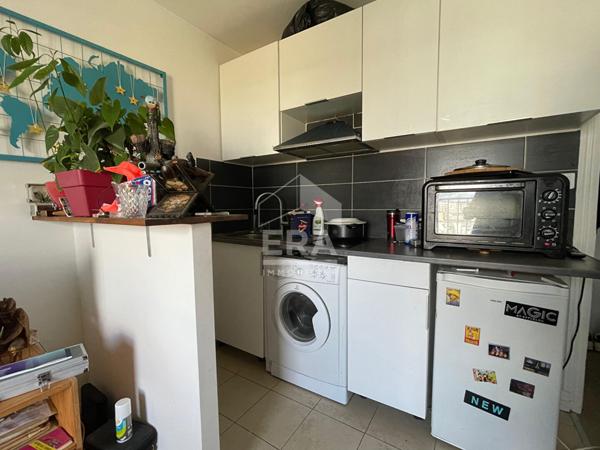 À Vendre : Studio de 17 m² au Dernier Étage ? Idéal Investissement