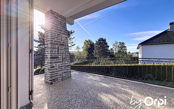 Maison à vendre    5 pièces • 164,29 m2 Saint-Éloy-les-Mines