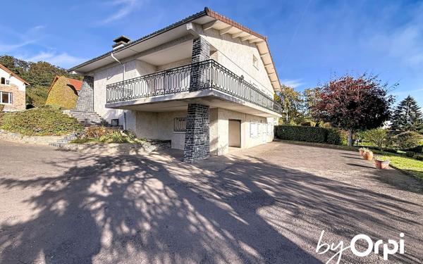 Maison à vendre    5 pièces • 164,29 m2 Saint-Éloy-les-Mines